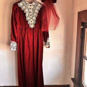 Enchanting Vintage Long Red Goth Velvet Lace Dress w/ Veil Cosplay XS/S